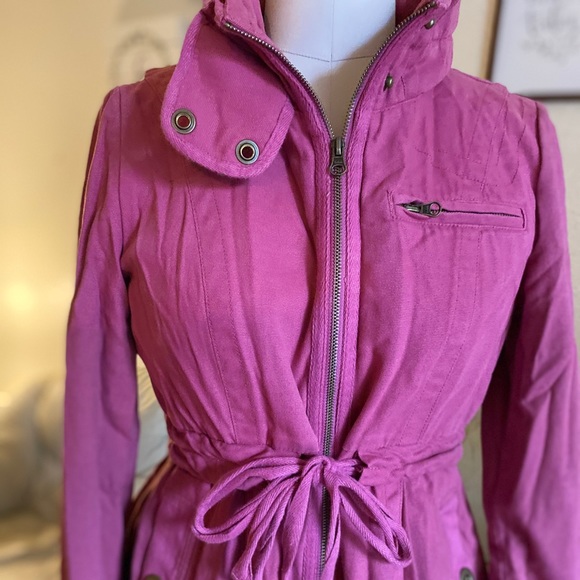Tullu Hot Pink Tie Tuck in Hold Trench Coat - Picture 4 of 11